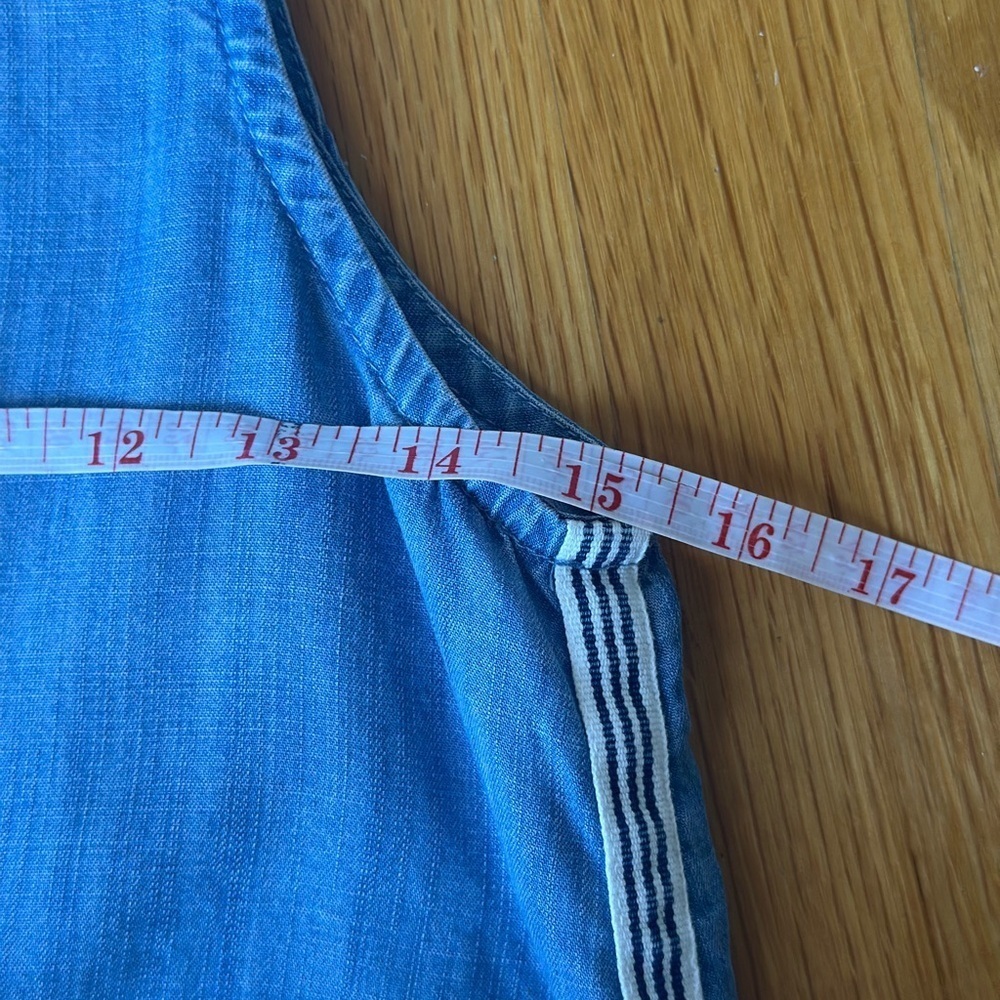 Bella Dahl Girls sleeveless Chambray Denim Fray Hem Top Side Stripe Size 12 - Picture 7 of 8